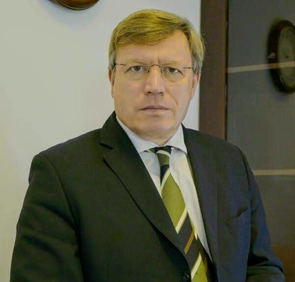 rumc governance Professor Simon Jones VICE-PRESIDENT & REGISTRAR